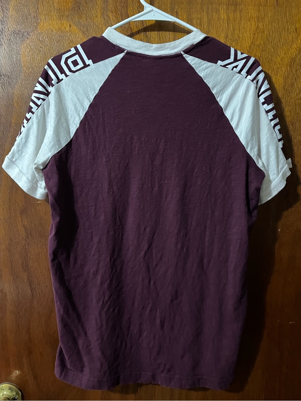 4 Victorias Secret PINK brand tshirts - Picture 9 of 16